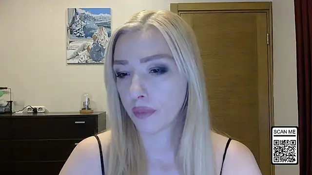 Wild Silk Desire online show from 10, 9, 2025