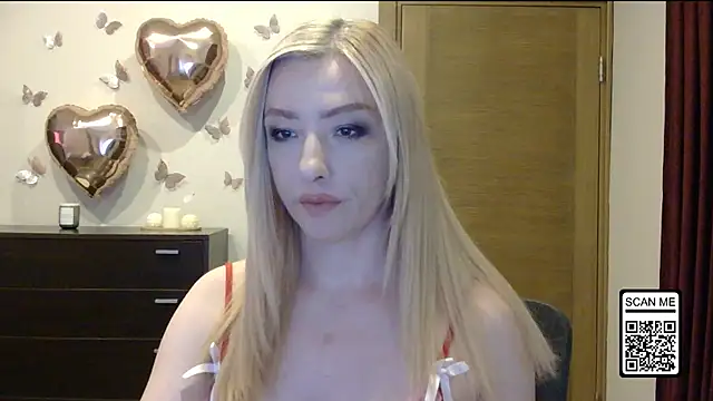 Snapshot of Wild_Silk_Desire chatting on 30, 5, 2026 Wild Silk Desire online show from 30, 5, 2026