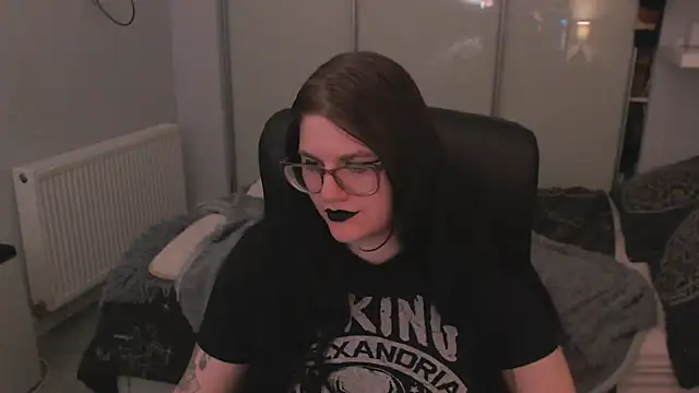 Snapshot of GothSuccubusBabe chatting on 21, 6, 2026 GothSuccubusBabe online show from 21, 6, 2026