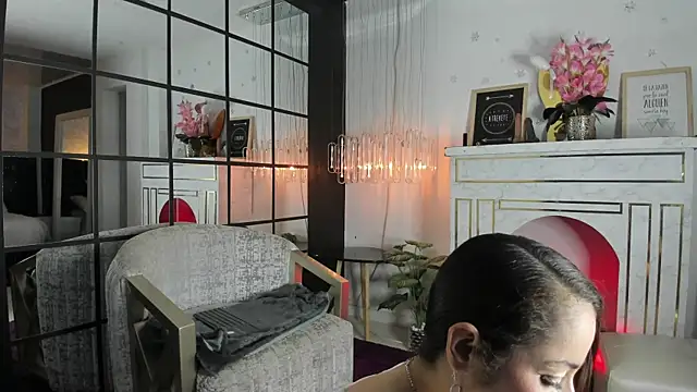 floraginette online show from 13, 1, 2026