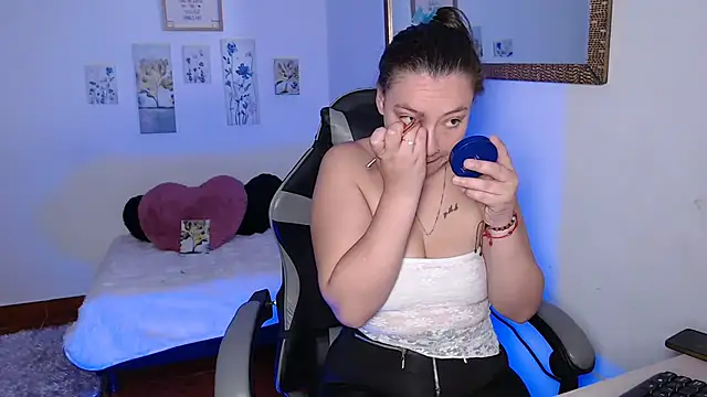 mariaana  222 online show from 6, 2, 2026