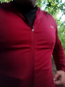 Snapshot of CloudyMuscleBeefy chatting on 11, 9, 2025 CloudyMuscleBeefy online show from 11, 9, 2025