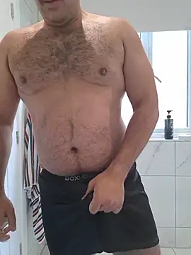 Snapshot of CloudyMuscleBeefy chatting on 7, 11, 2025 CloudyMuscleBeefy online show from 7, 11, 2025