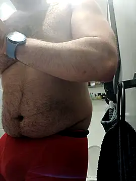 Snapshot of CloudyMuscleBeefy chatting on 12, 11, 2025 CloudyMuscleBeefy online show from 12, 11, 2025