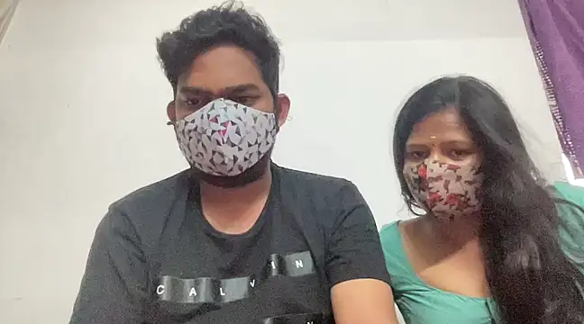 Snapshot of Tamil_india_couples_ chatting on 22, 3, 2025 Tamil india couples online show from 22, 3, 2025