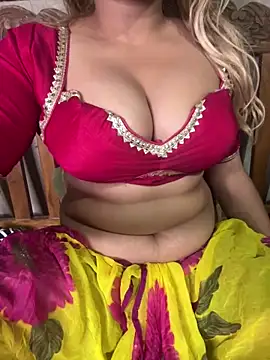 Snapshot of CANDY-3 chatting on 18, 12, 2025 CANDY-3 online show from 18, 12, 2025