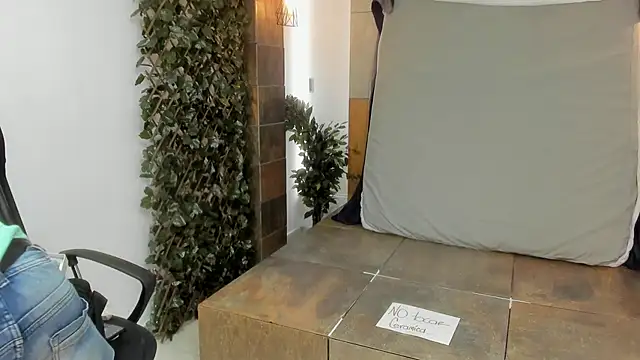 Snapshot of MarcusBlack_ chatting on 1, 10, 2025 MarcusBlack online show from 1, 10, 2025