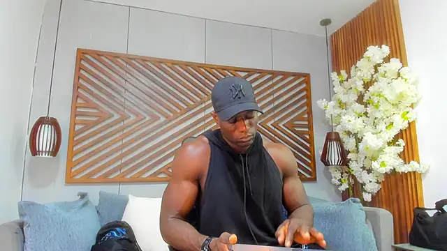 Snapshot of MarcusBlack_ chatting on 27, 10, 2025 MarcusBlack online show from 27, 10, 2025