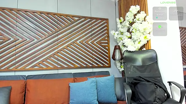 Snapshot of MarcusBlack_ chatting on 19, 11, 2025 MarcusBlack online show from 19, 11, 2025