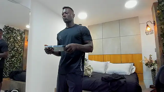 Snapshot of MarcusBlack_ chatting on 6, 1, 2026 MarcusBlack online show from 6, 1, 2026