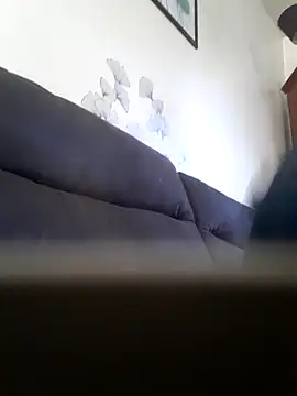 Snapshot of Vince072 chatting on 7, 10, 2025 Vince072 online show from 7, 10, 2025