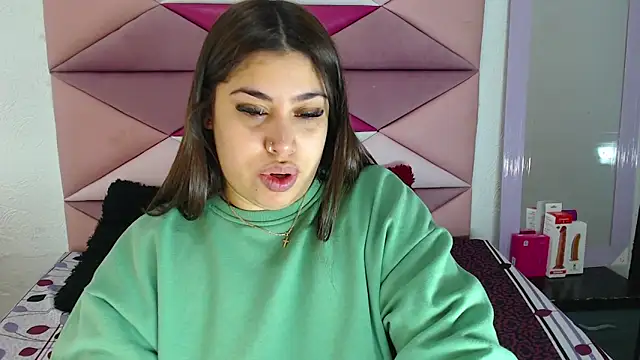 Snapshot of jazminslut chatting on 26, 9, 2025 jazminslut online show from 26, 9, 2025