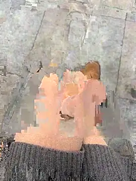 xiaoyuan01 online show from 28, 10, 2025