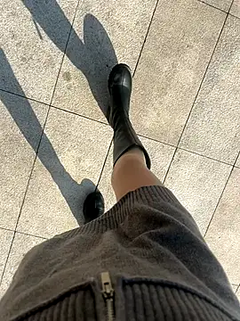 xiaoyuan01 online show from 15, 11, 2025