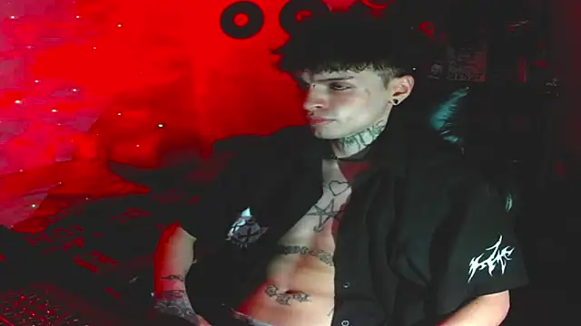 Snapshot of prince_x_dark chatting on 18, 9, 2025 prince x dark online show from 18, 9, 2025