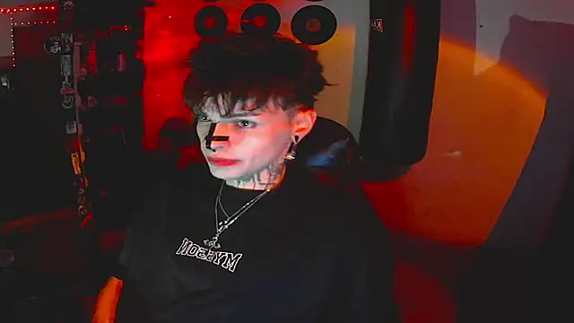 Snapshot of prince_x_dark chatting on 27, 10, 2025 prince x dark online show from 27, 10, 2025