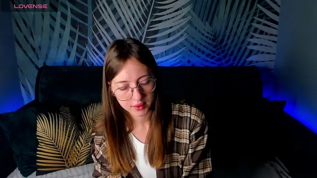 ChristyCrayme online show from 2, 10, 2025