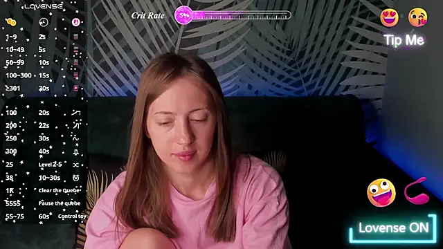 ChristyCrayme online show from 27, 6, 2026