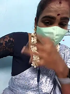 Snapshot of Tamil_riyalini12 chatting on 11, 10, 2025 Tamil riyalini12 online show from 11, 10, 2025