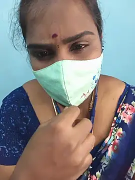Snapshot of Tamil_riyalini12 chatting on 13, 6, 2026 Tamil riyalini12 online show from 13, 6, 2026