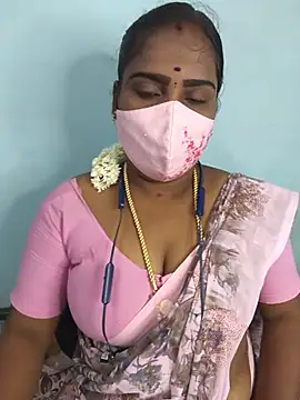 Snapshot of Tamil_riyalini12 chatting on 23, 7, 2026 Tamil riyalini12 online show from 23, 7, 2026