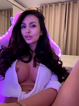 LunaBex online show from 21, 10, 2025