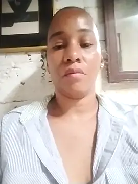 EbonyHorrny online show from 18, 10, 2025