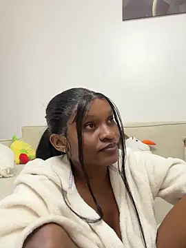 Lil-shawrie online show from 5, 10, 2025