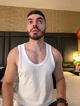 AxelThompson  online show from 30, 10, 2025