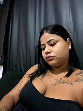 Snapshot of tigresa865 chatting on 10, 10, 2025 tigresa865 online show from 10, 10, 2025