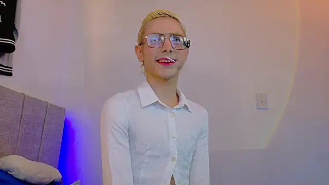 liiamluna  online show from 27, 5, 2026