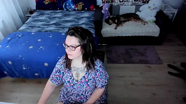 Snapshot of Squirt_Kimm chatting on 28, 11, 2025 Squirt Kimm online show from 28, 11, 2025