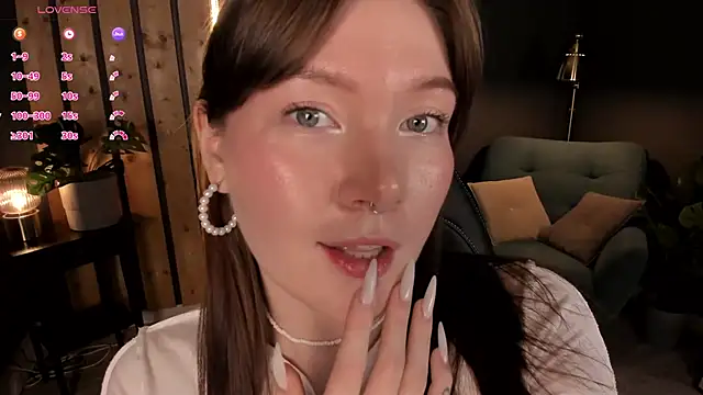 Snapshot of Ash_Hasmy chatting on 28, 10, 2025 Ash Hasmy online show from 28, 10, 2025