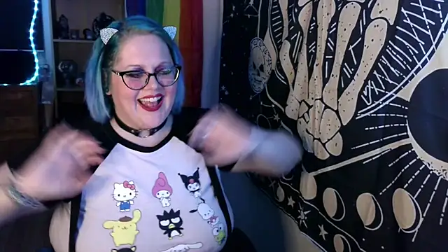 Snapshot of Kinky_Witch chatting on 22, 10, 2025 Kinky Witch online show from 22, 10, 2025