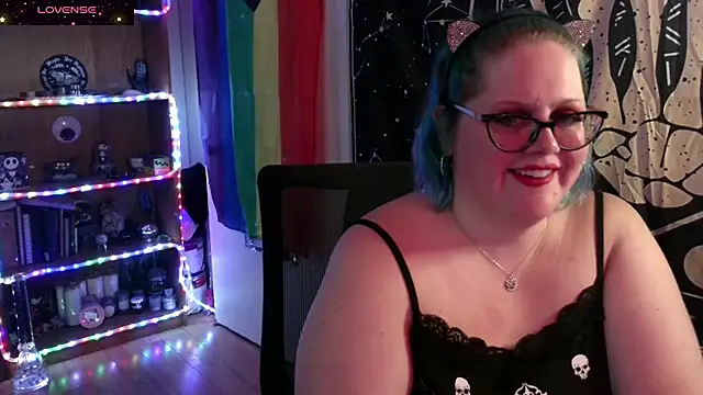 Snapshot of Kinky_Witch chatting on 3, 11, 2025 Kinky Witch online show from 3, 11, 2025