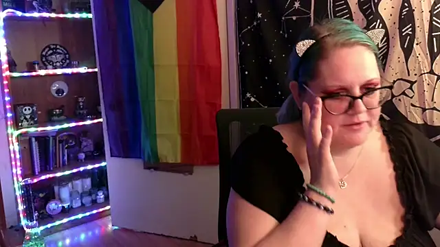 Snapshot of Kinky_Witch chatting on 11, 11, 2025 Kinky Witch online show from 11, 11, 2025