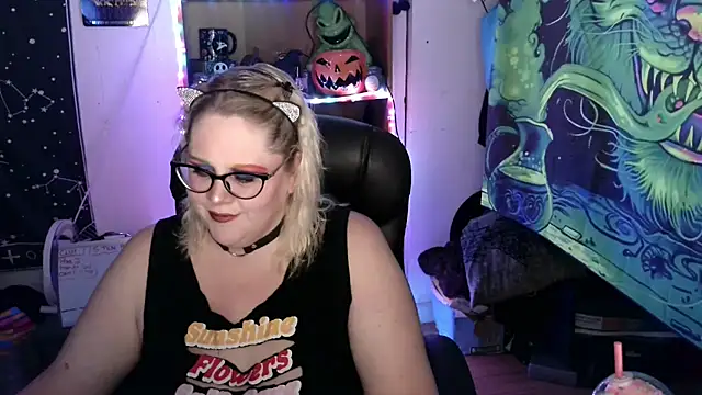 Snapshot of Kinky_Witch chatting on 7, 6, 2026 Kinky Witch online show from 7, 6, 2026