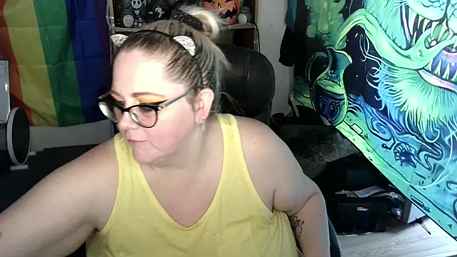 Snapshot of Kinky_Witch chatting on 10, 7, 2026 Kinky Witch online show from 10, 7, 2026