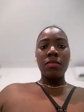 Snapshot of Alexia_24 chatting on 18, 12, 2025 Alexia 24 online show from 18, 12, 2025