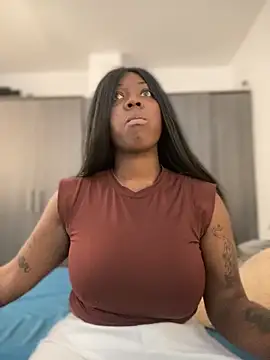 Snapshot of Alexia_24 chatting on 5, 2, 2026 Alexia 24 online show from 5, 2, 2026