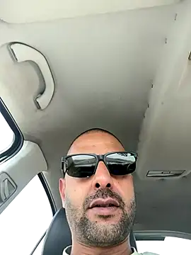 Snapshot of anaahmed30 chatting on 3, 10, 2025 anaahmed30 online show from 3, 10, 2025