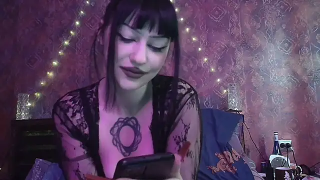 Snapshot of Susie_su chatting on 5, 12, 2025 Susie su online show from 5, 12, 2025