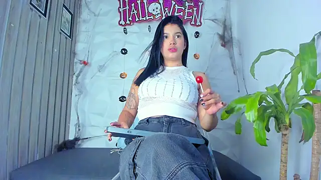 zarahcoxx online show from 18, 10, 2025