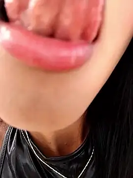 Snapshot of Juliana_Xander chatting on 16, 9, 2025 Juliana Xander online show from 16, 9, 2025