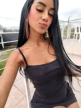 Snapshot of Juliana_Xander chatting on 26, 11, 2025 Juliana Xander online show from 26, 11, 2025