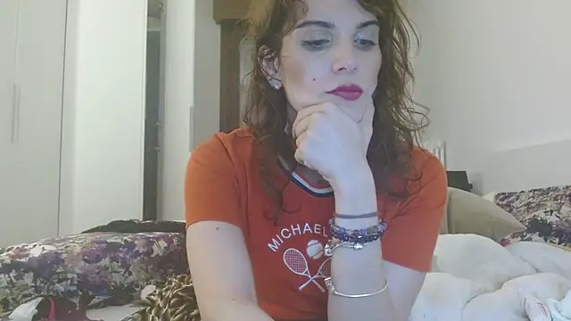 Snapshot of refem9 chatting on 20, 9, 2025 refem9 online show from 20, 9, 2025