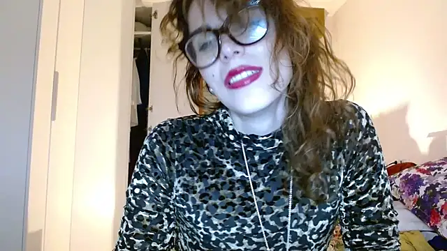 Snapshot of refem9 chatting on 13, 10, 2025 refem9 online show from 13, 10, 2025