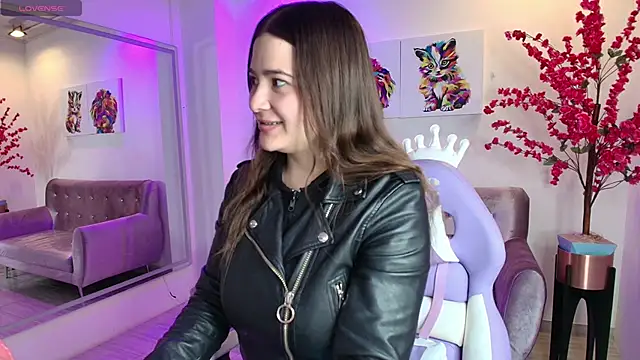 Snapshot of Antonella_wild chatting on 18, 10, 2025 Antonella wild online show from 18, 10, 2025