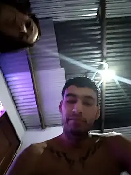 Snapshot of love_birds_69 chatting on 16, 12, 2025 love birds 69 online show from 16, 12, 2025