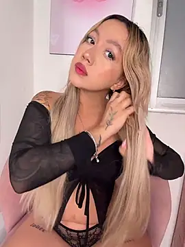 Becca Johnson u online show from 24, 2, 2026